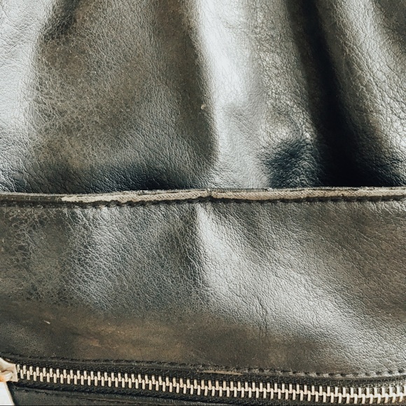 Triangle Backpack - Picture 3 of 4